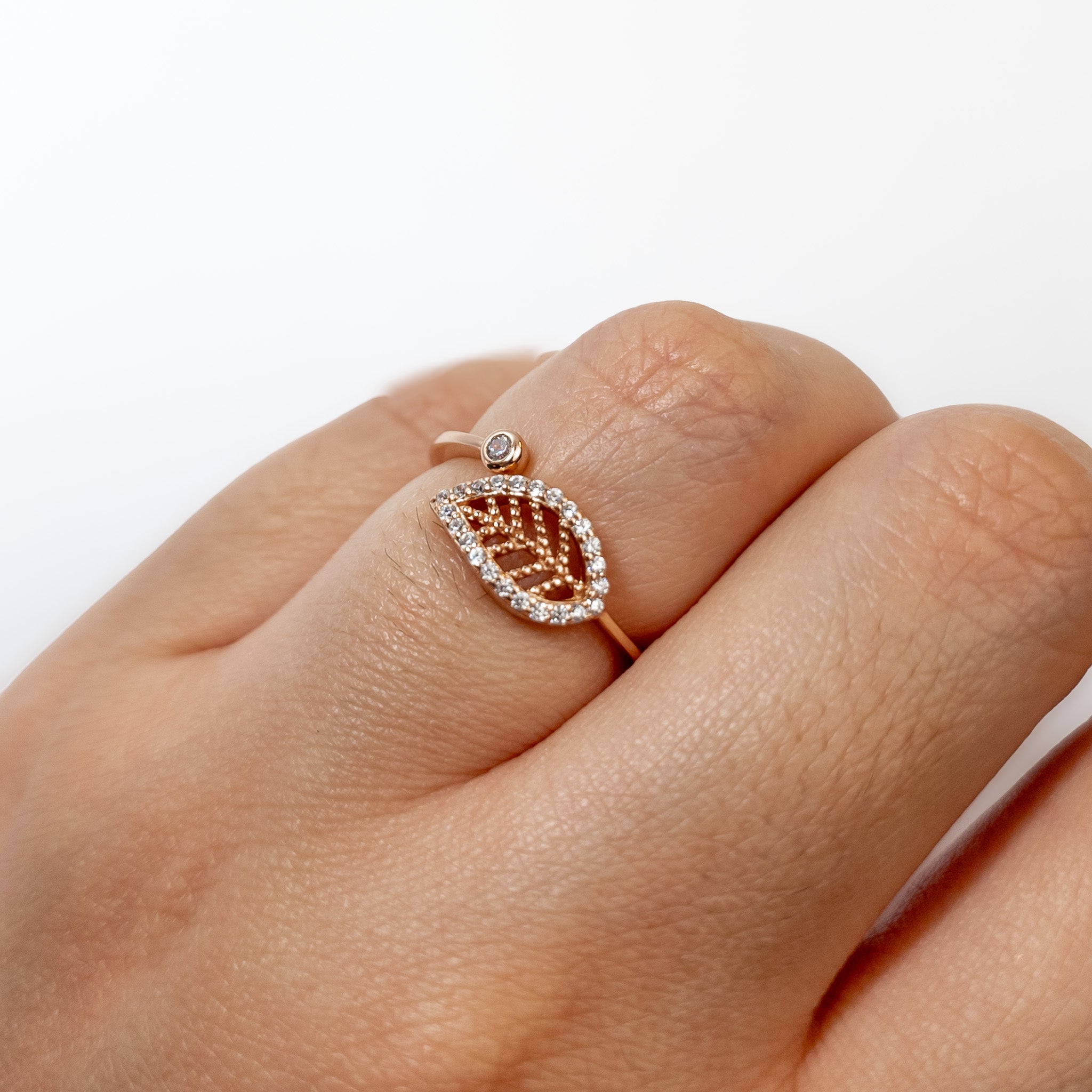 Anillo Hoja Labrada