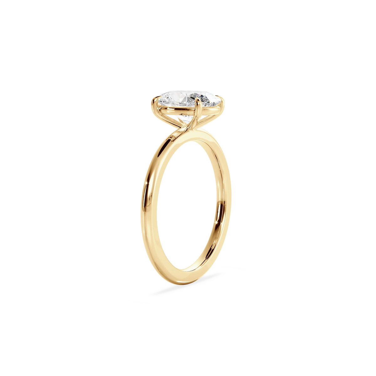 Oval solitaire gold