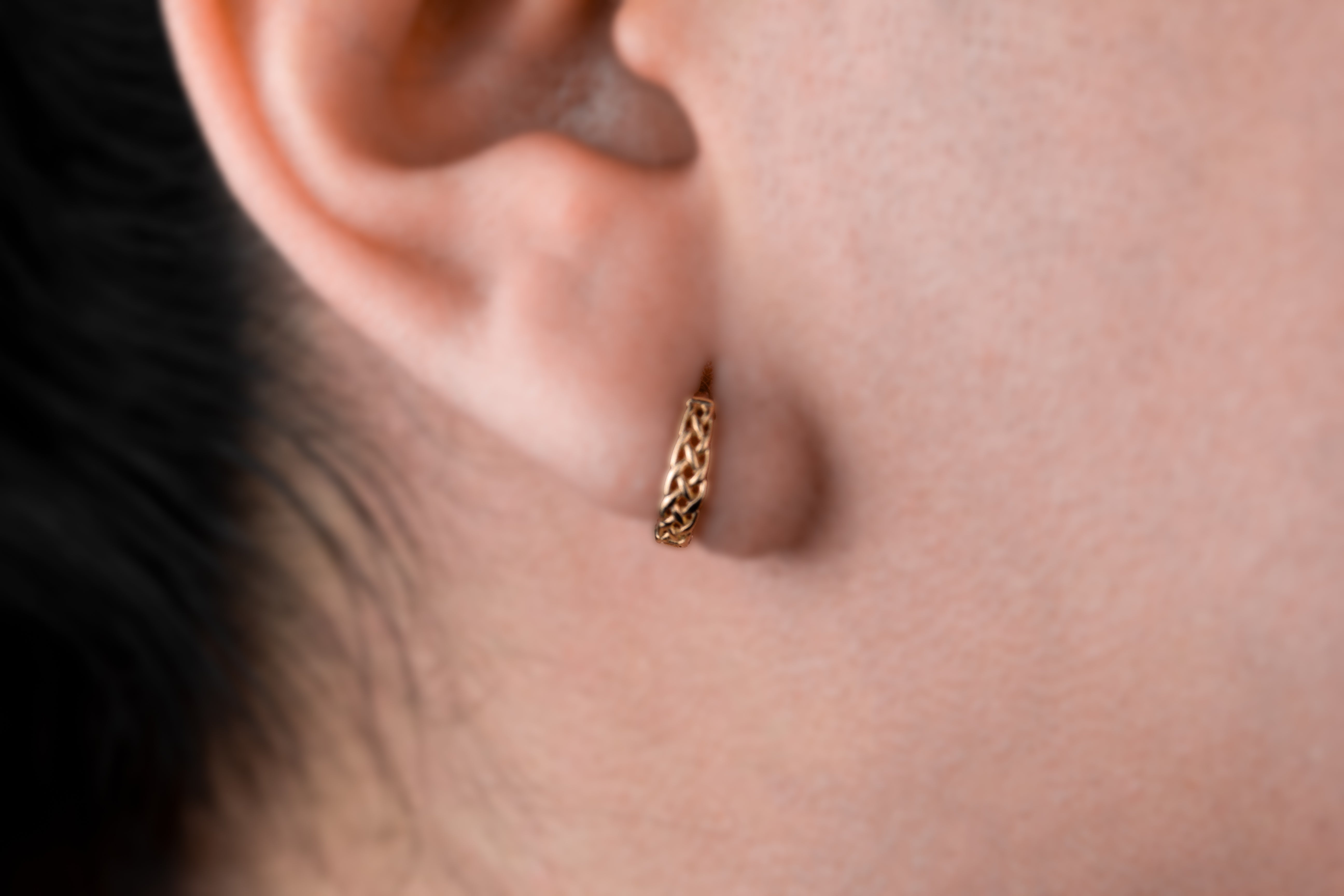 Argolla con trensa interior