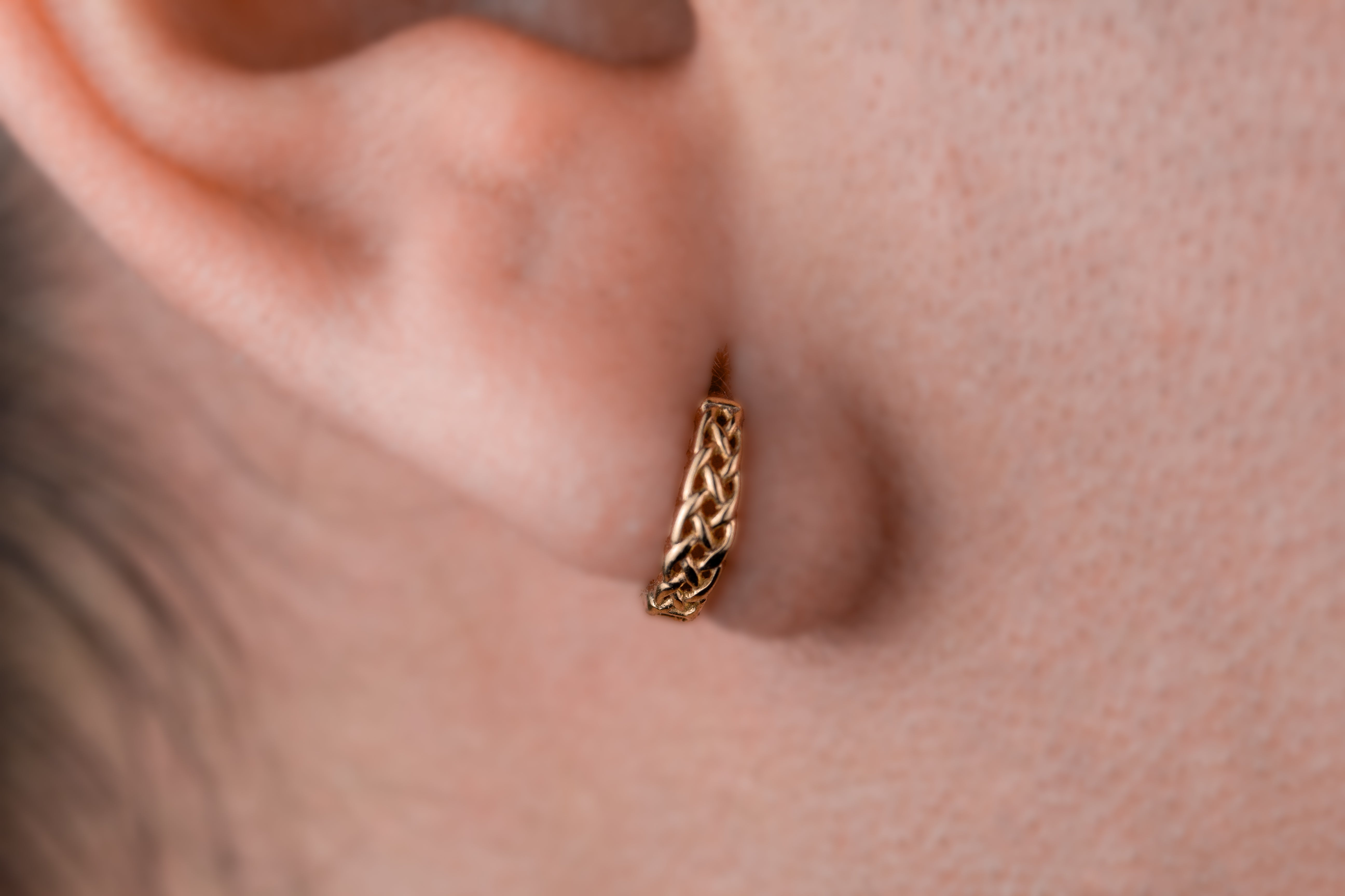 Argolla con trensa interior